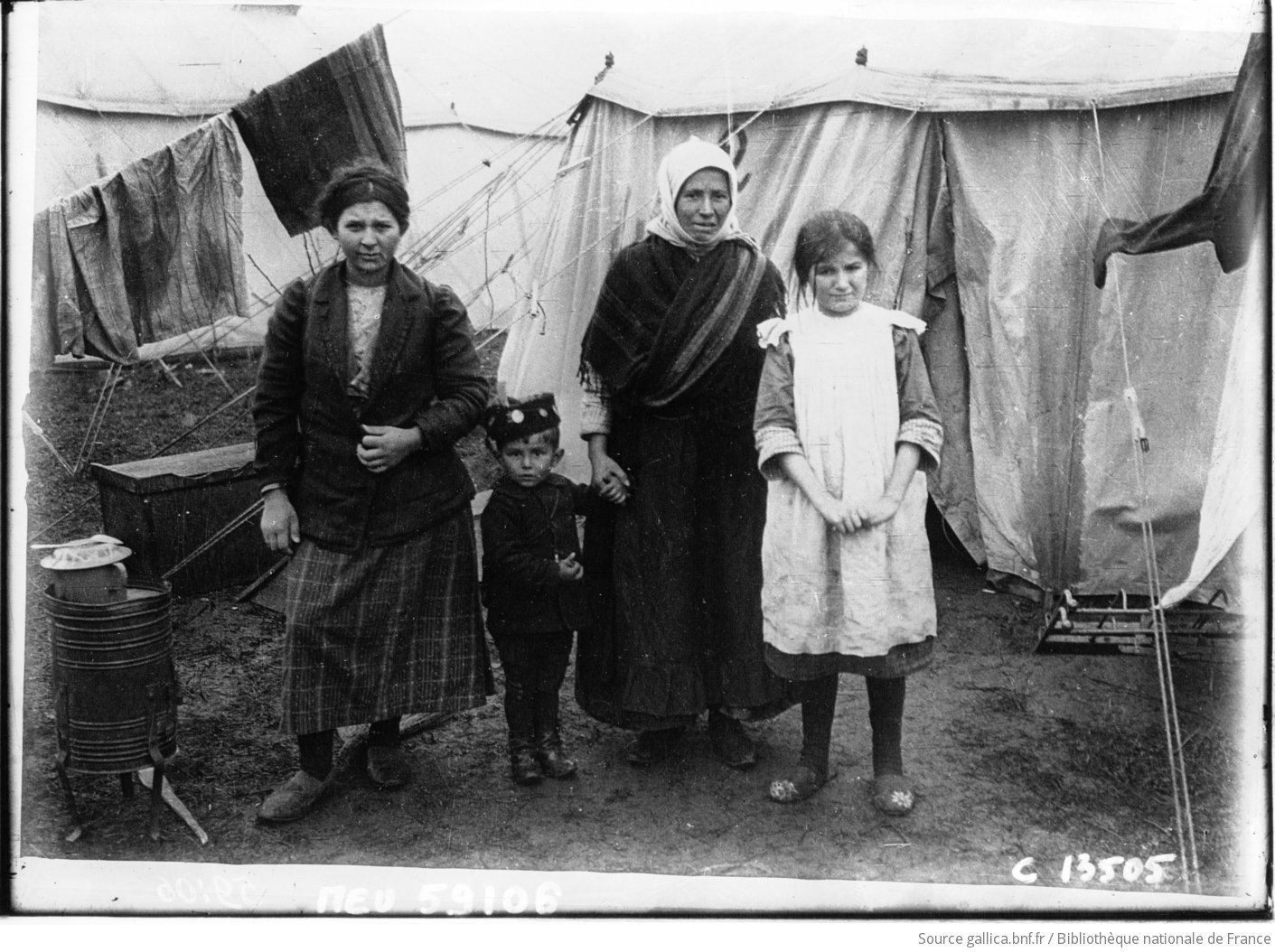 Notes de cours : Réfugié⋅es au 21e siècle -- Un monde de réfugié⋅es et 2 questions sur les camps